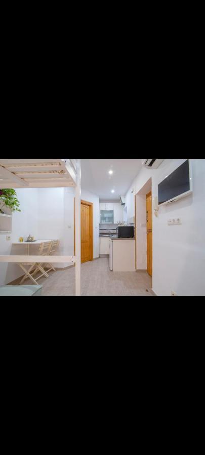 Centrico Apartamento Apartment Granada Bagian luar foto